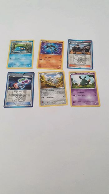 6 cartes Pokémon
