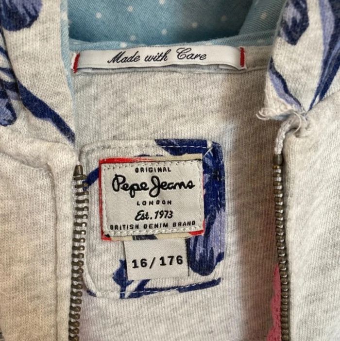 Très beau gilet zippé à capuche en super bon état || pepe jeans || taille 16 ans - photo numéro 4