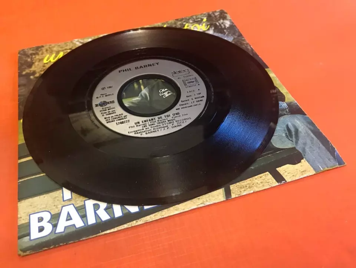 Vinyle 45 tours Phil Barney Un enfant de toi (1987) Zone music 1740777 - photo numéro 5
