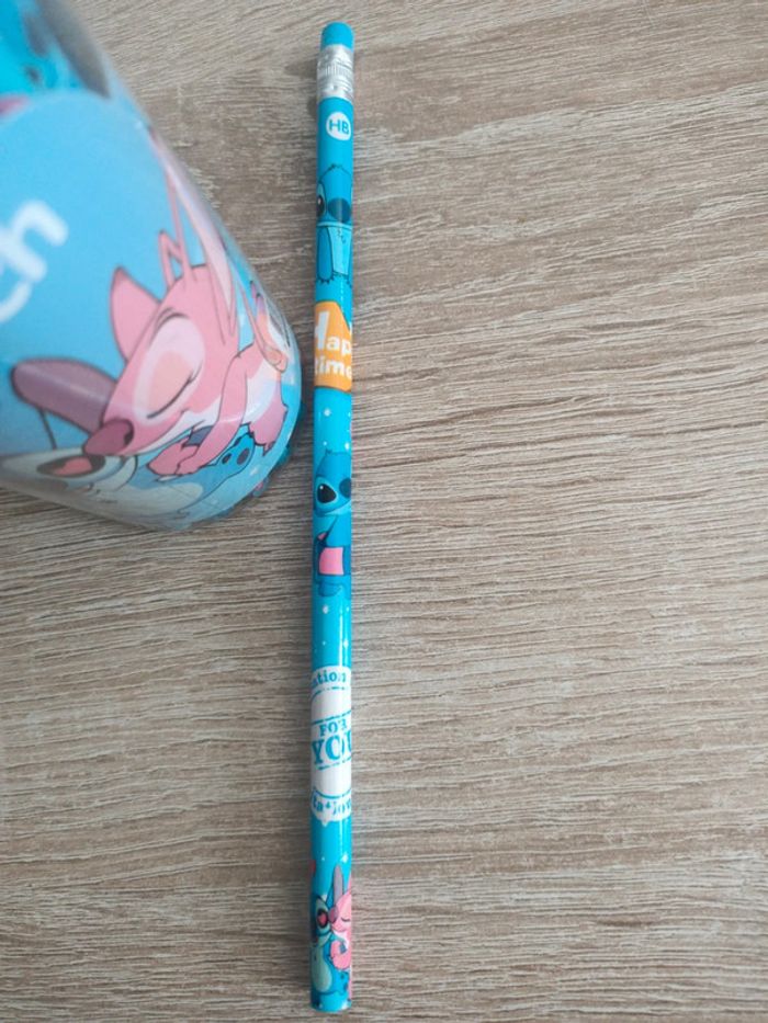 Crayon de bois Stitch neuf