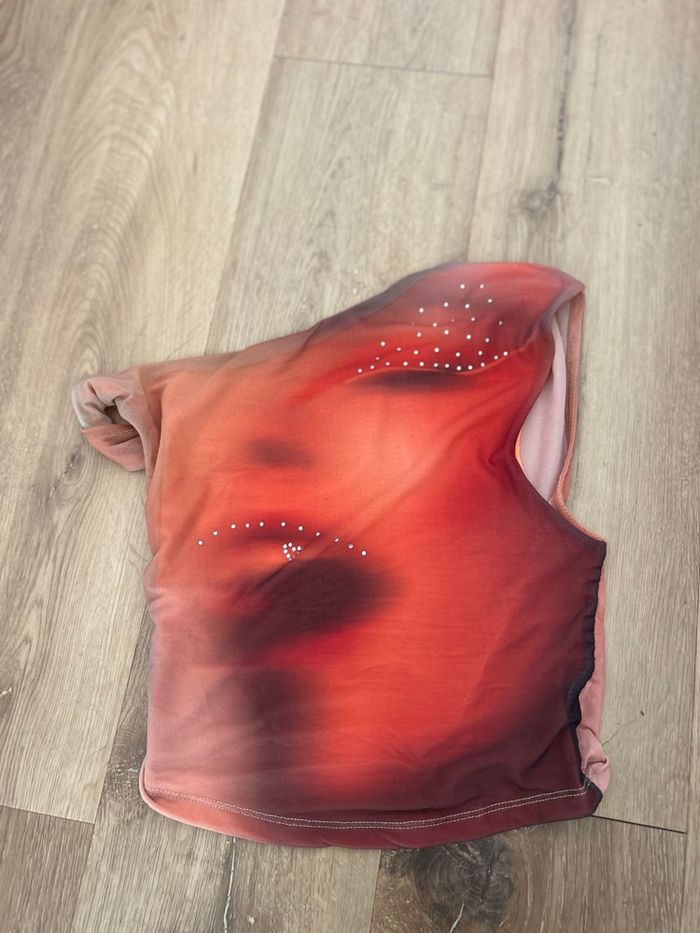 Haut bershka orangé avec strass - photo numéro 4