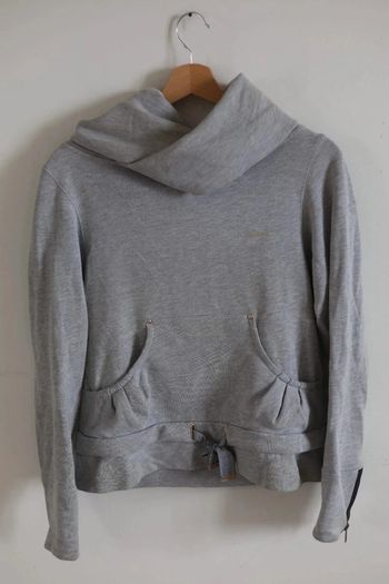 C57 sweat gris Reebok M