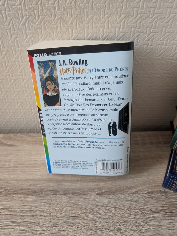 Livre Harry Potter et l'Ordre du Phénix - photo numéro 2