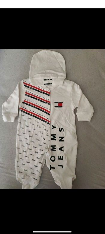 Ensemble bébé neuf