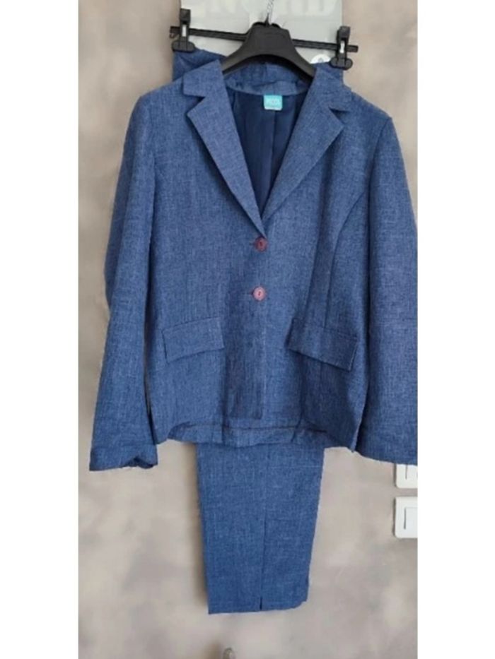 Ensemble tailleur pantalon Pecca taille 42
