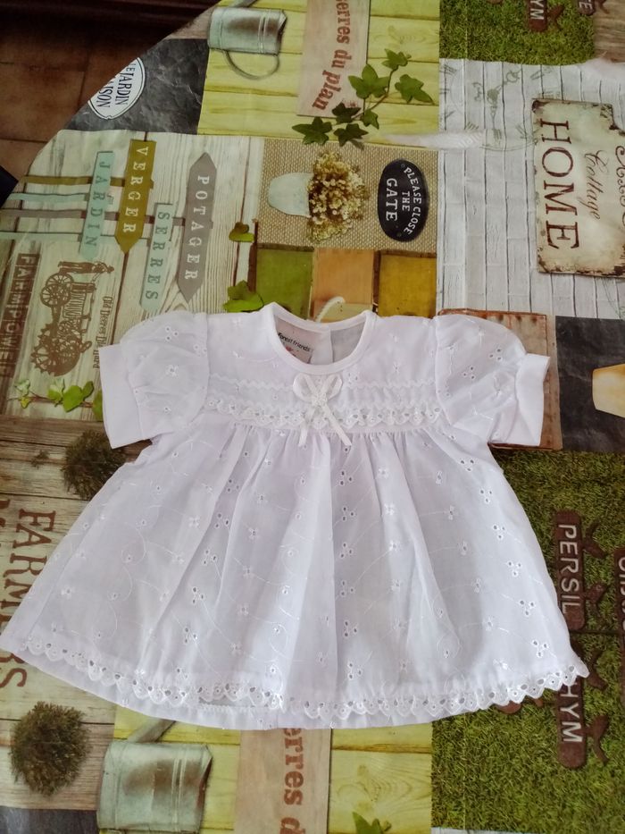 Vêtements - photo numéro 3