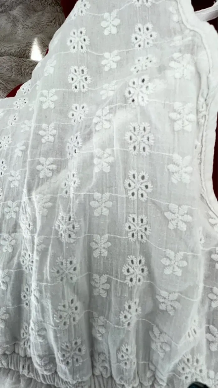 La petite robe blanche - photo numéro 5