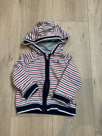 Veste à capuche 12 mois