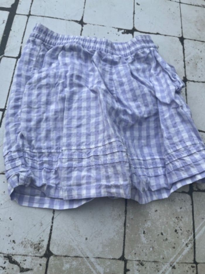Short fille à carreaux
