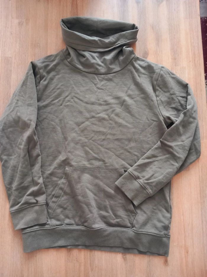 Sweat kaki col montant – Biog by Gémo – Taille 14 ans