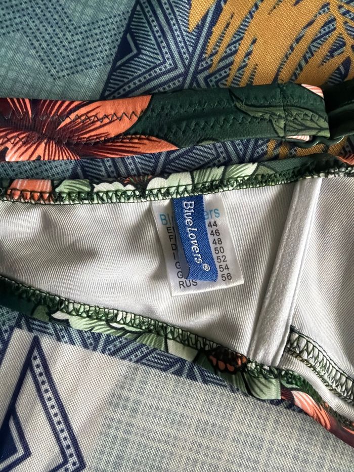 haut de maillot - photo numéro 3