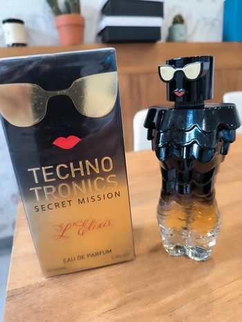 Parfum femme robot 100ml linn young