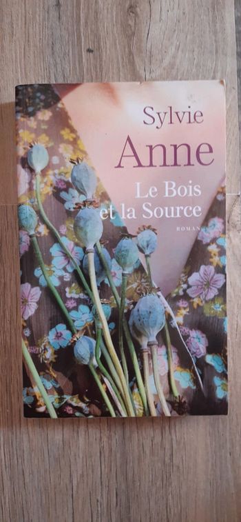 Livre Le Bois et la Source