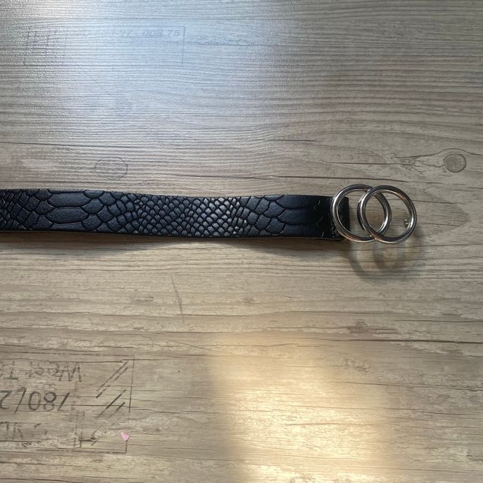 Ceinture noir et argenté motif serpent avec 2 rond. - photo numéro 2