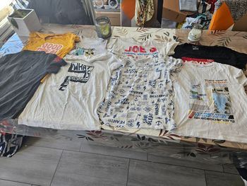 Lot tee shirt