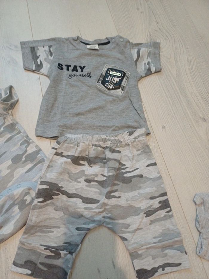 Ensemble 12 mois motifs militaire gris - photo numéro 2