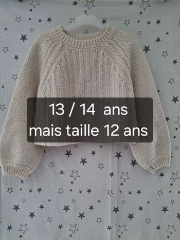 Pull croptop blanc cassé noté 13 14 ans mais taille 12  ans  Zara