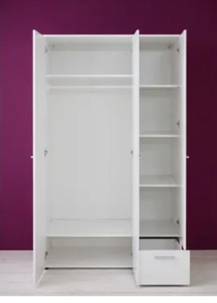Armoire