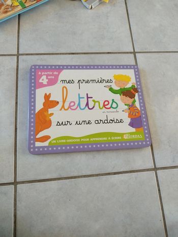 Livre ardoise mes premières lettres