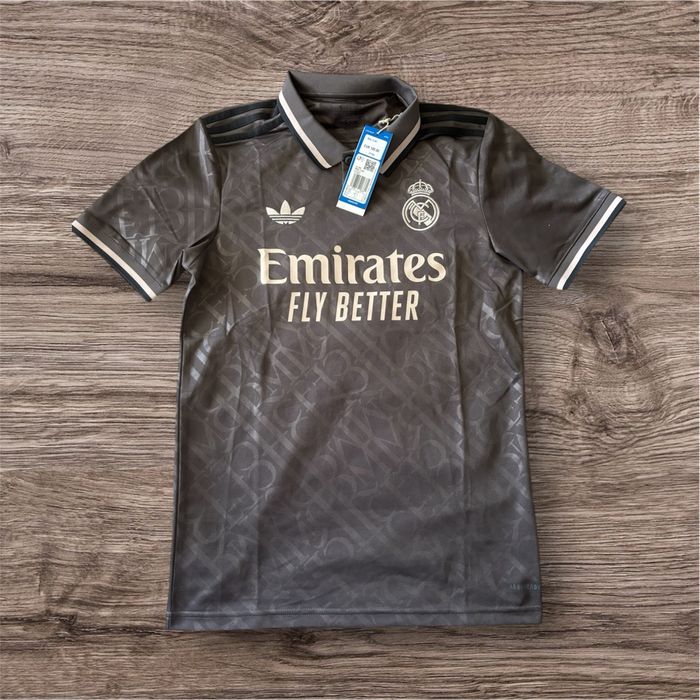 Maillot Real Madrid 2024/2025 - Édition Third (Gris/Charbon) - Neuf avec étiquette - photo numéro 9