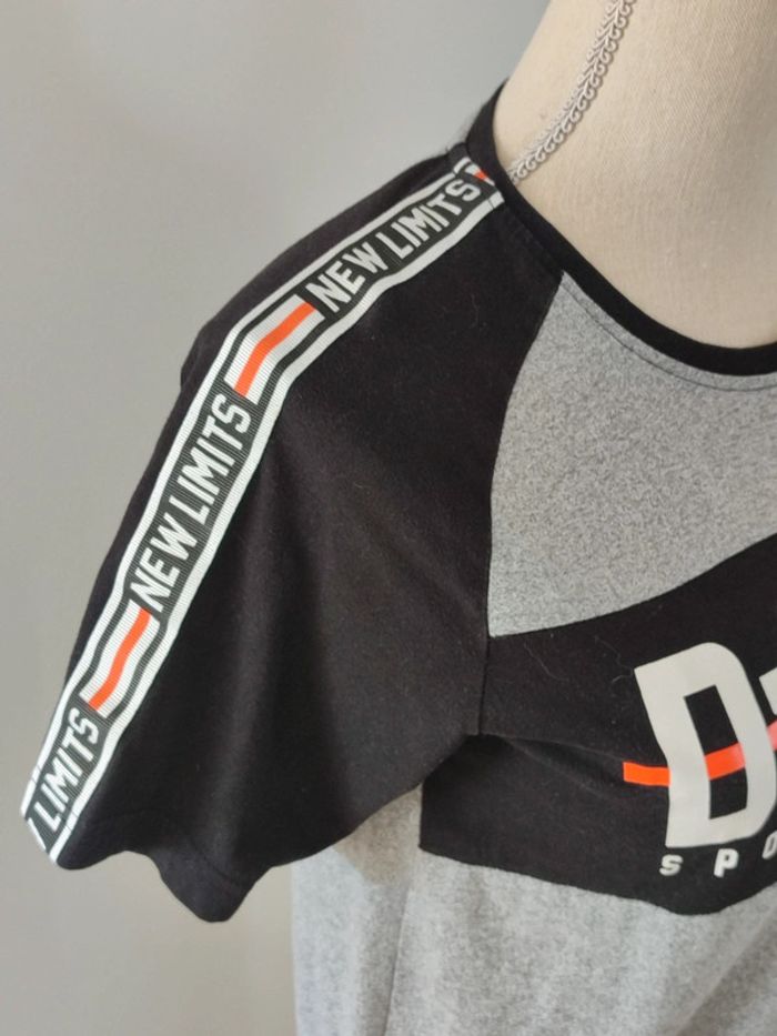 👕T.shirt Download 14 ans - photo numéro 3