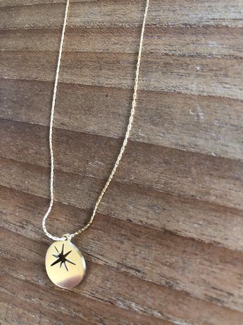 Chaîne et pendentif