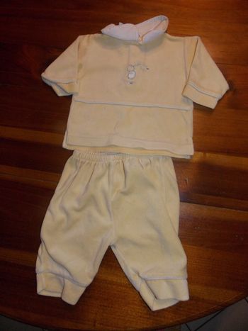 Pyjama en velours 2 pieces 3 mois P'tits caid