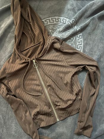 Gilets à capuche taille 36