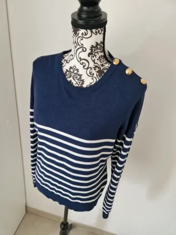 Pull Burton taille L