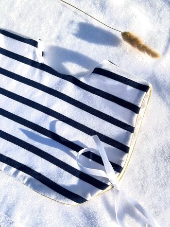 Bavoir plastron en jersey marinière  taille 3-6 mois