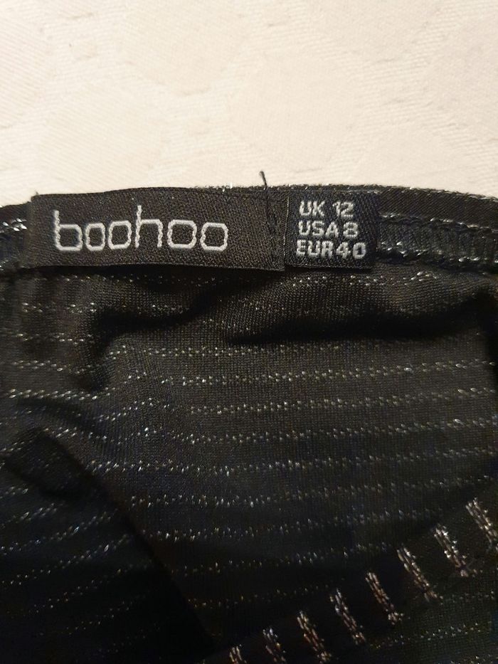 Robe de soirée à bretelles noire et argentée BOOHOO Taille 40 - photo numéro 3
