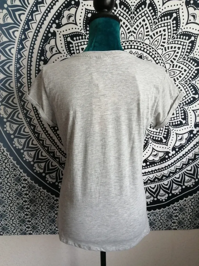 Tee-shirt smiley gris avec sequins réversibles / fb sister / (M) - photo numéro 4