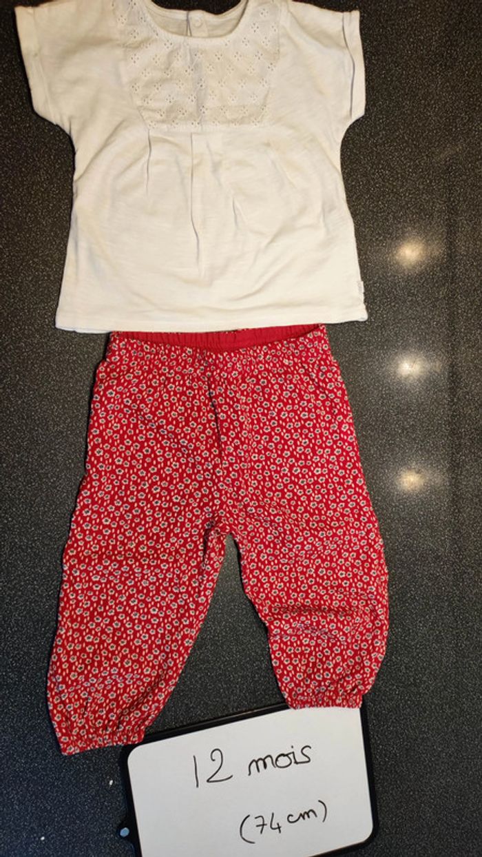 t-shirt + pantalon léger taille 12 mois