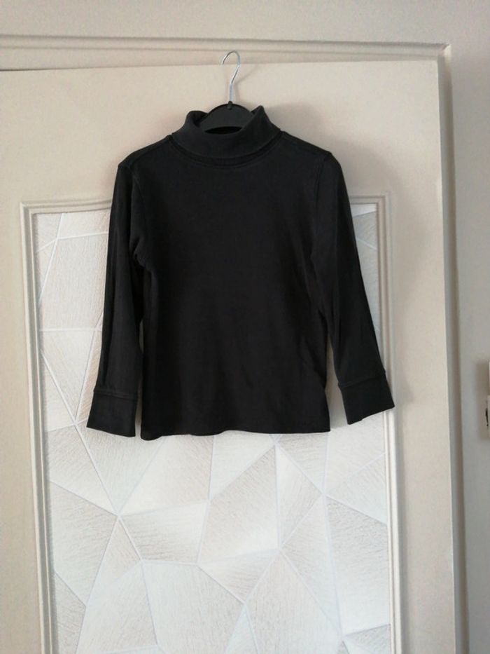 Sous-pull noir 6 ans - photo numéro 2