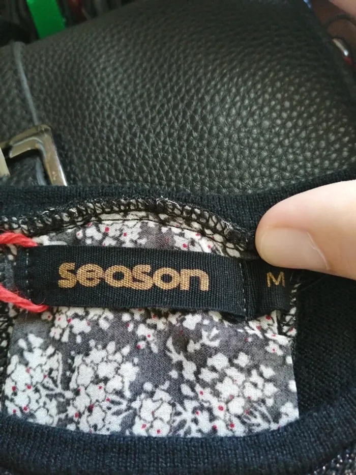 Tee-shirt noir bi matière pull et voile fleuri dans le dos avec fermeture / season / (M) - photo numéro 9
