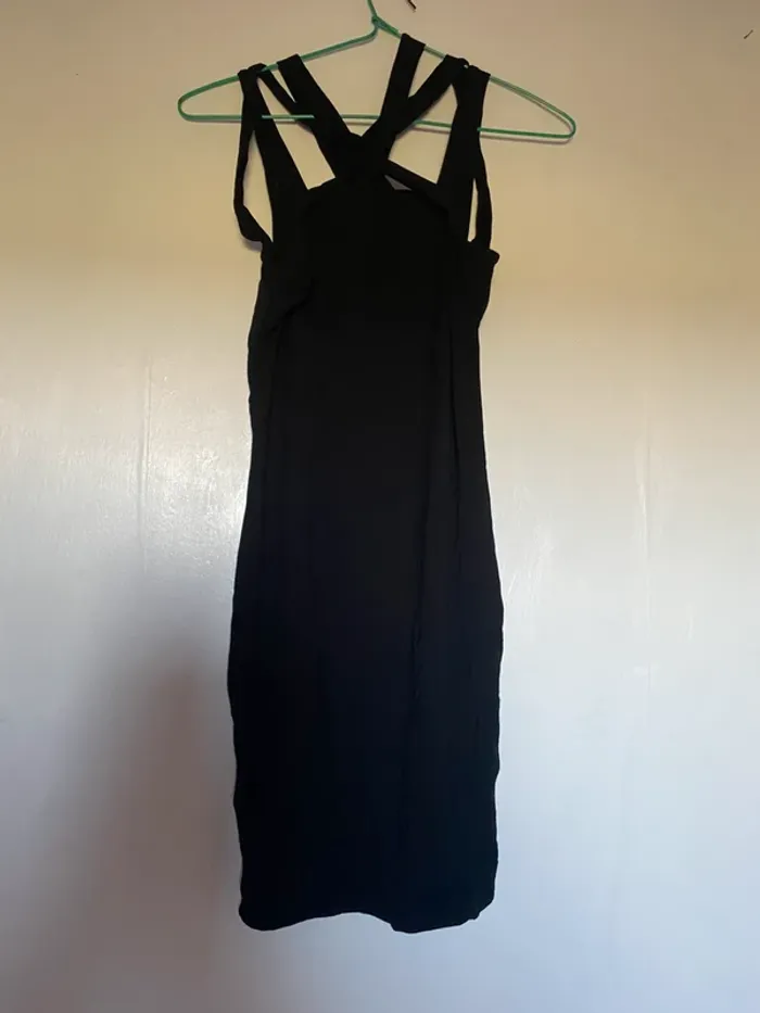 Robe noire taille M - photo numéro 2