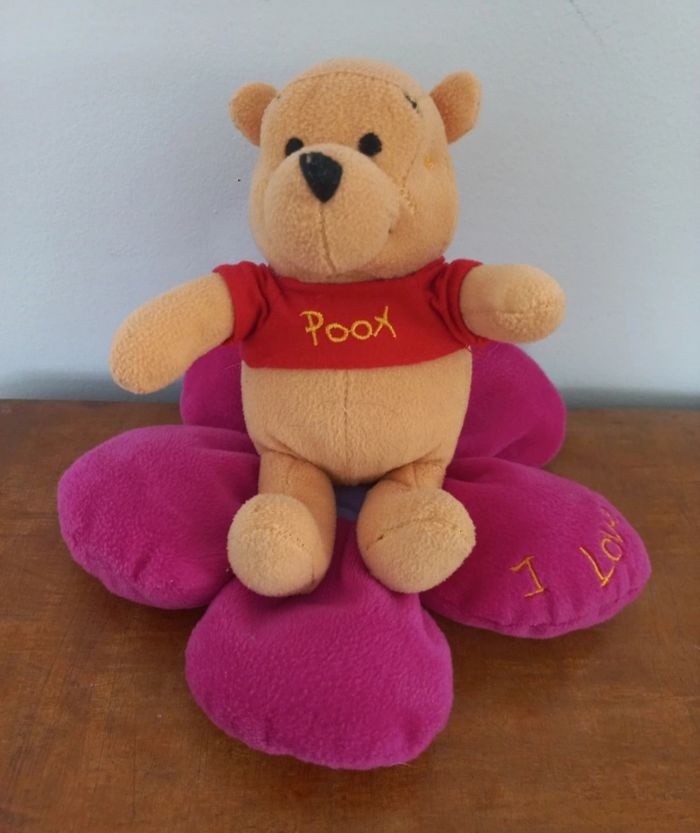 Peluche Winnie l'ourson "fleur"; I love you - photo numéro 2