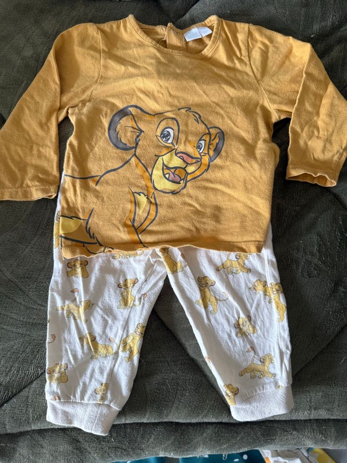 4 pyjamas - photo numéro 2