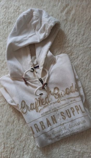 👻gilet zippé👻