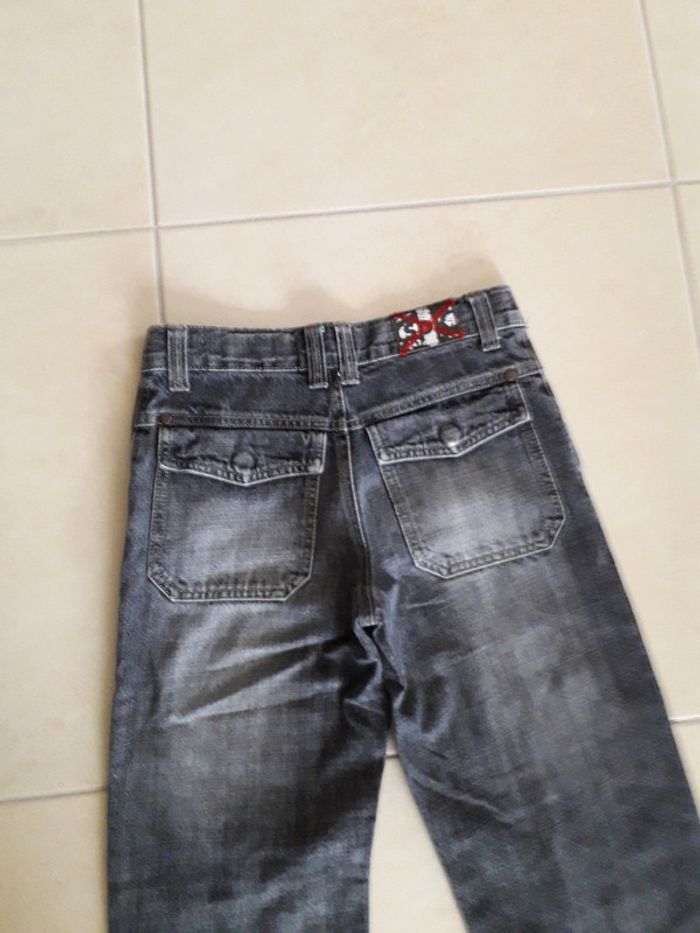 Jeans stone - 10 ans - photo numéro 4