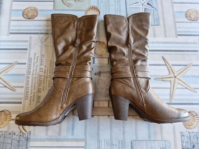 Bottes T37 - photo numéro 2
