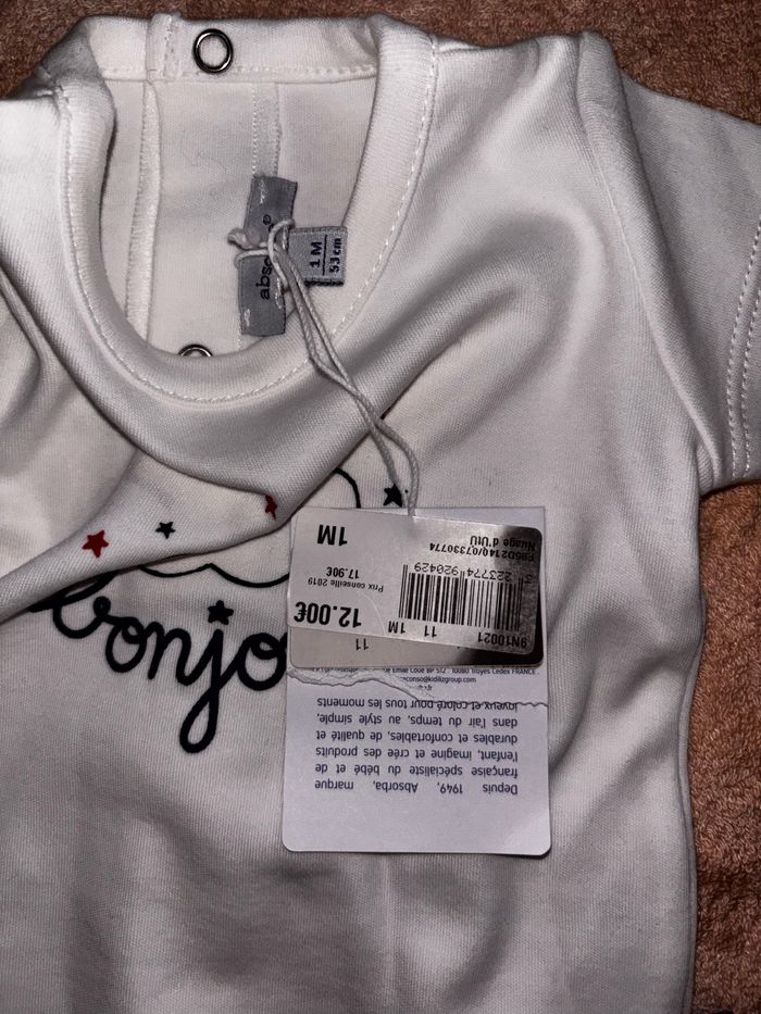 T-shirt De la Absorba Original Neuf Étiquetés ( -70% ). - photo numéro 3