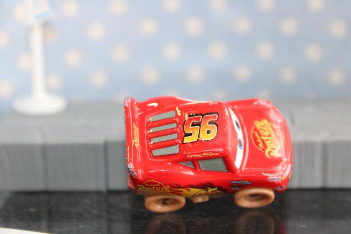 Disney Pixar cars mini racer Flash Mc Queen - photo numéro 9