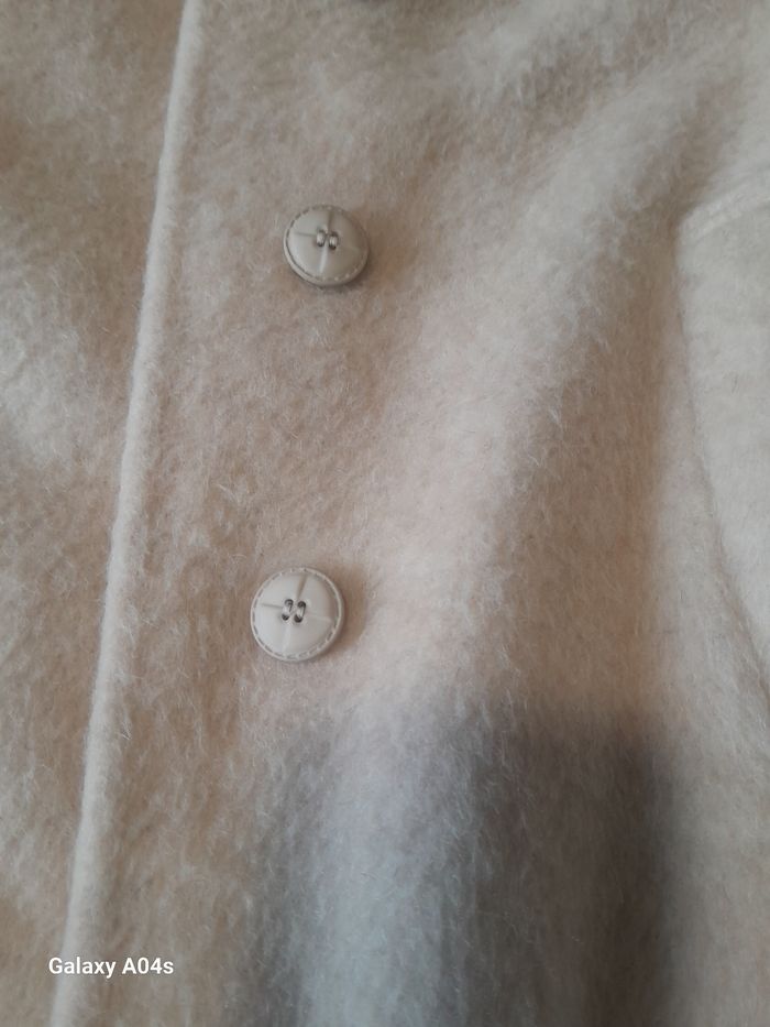 Beau manteau en laine de lama - photo numéro 3