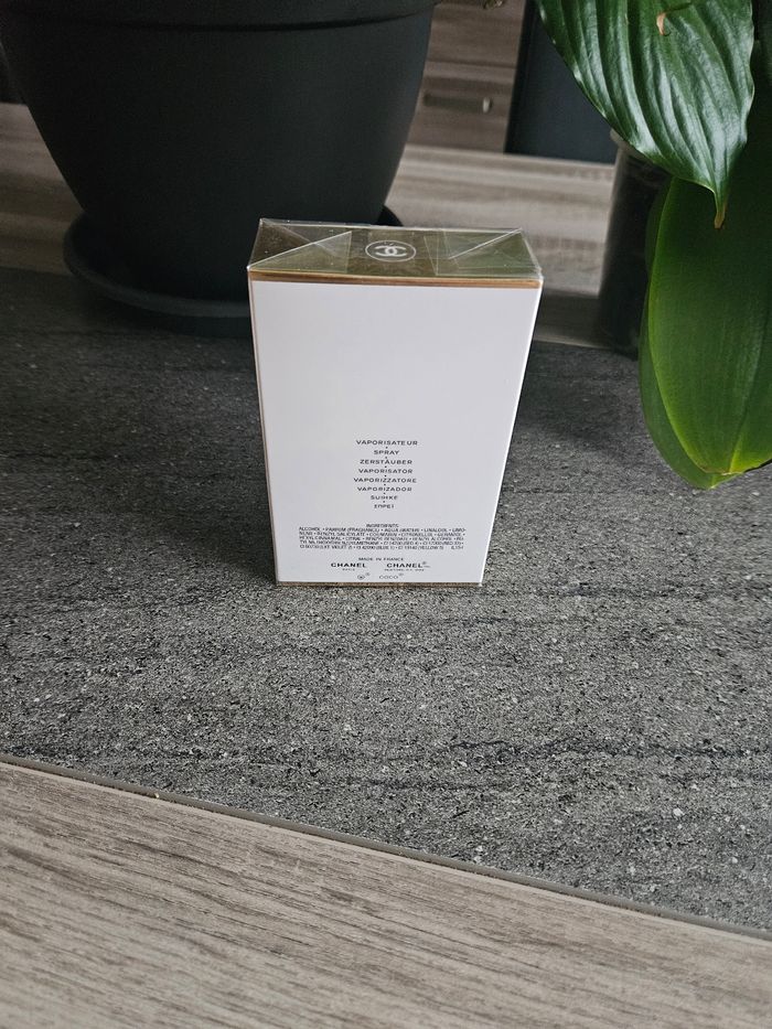 Parfum femme - photo numéro 2