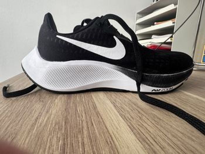 Valeur 140€ Baskets Nike Performance Air Zoom Pegasus 41 taille 36 - photo numéro 5