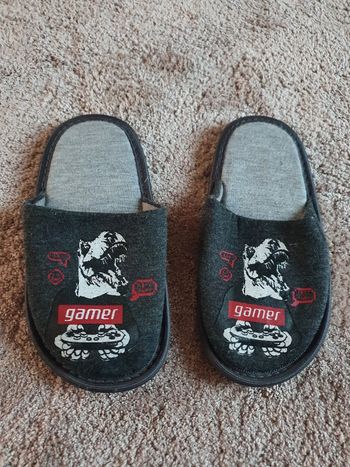 Pantoufles semelle épaisse pour 31