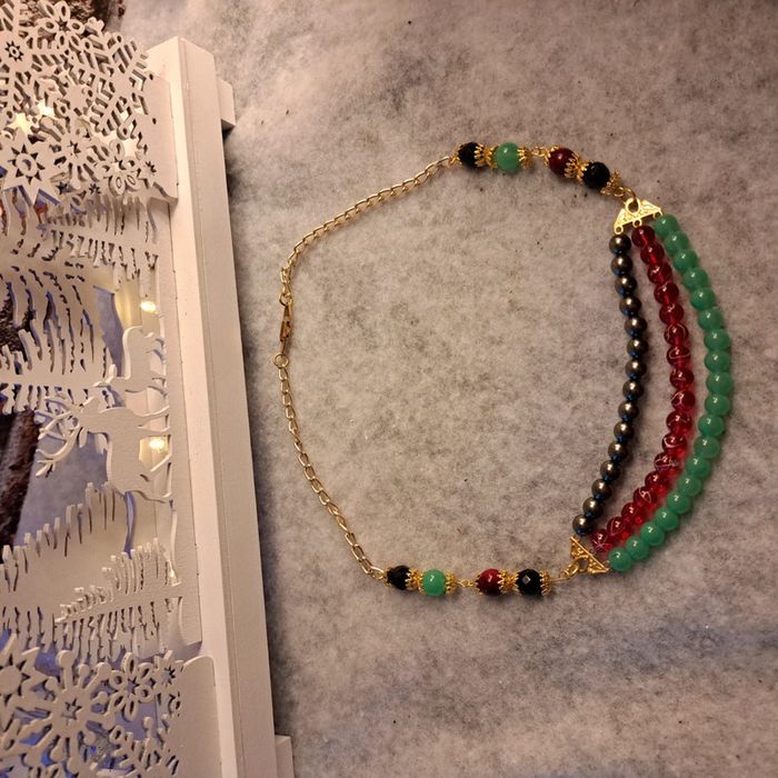 Collier chic multi rang vert noir et rouge - photo numéro 3