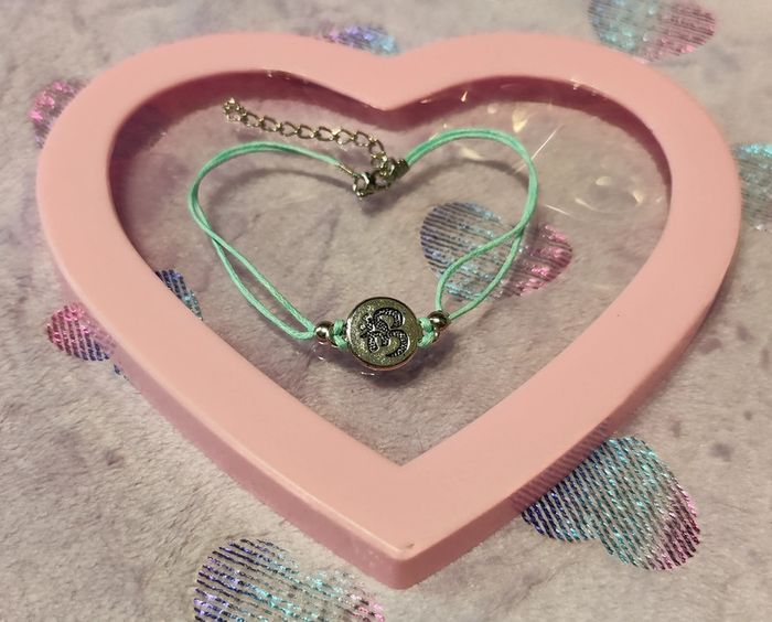 Bracelet ajustable turquoise avec breloque argentée - photo numéro 3