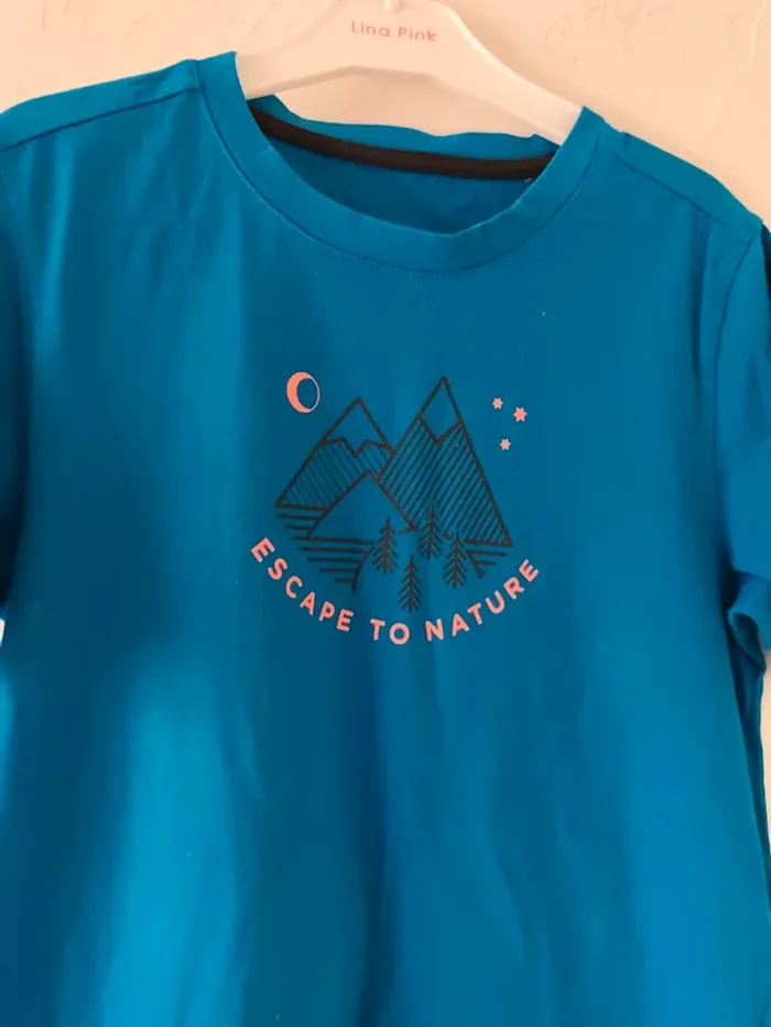 Adorable tee-shirt bleu mc kinley taille 12 ans